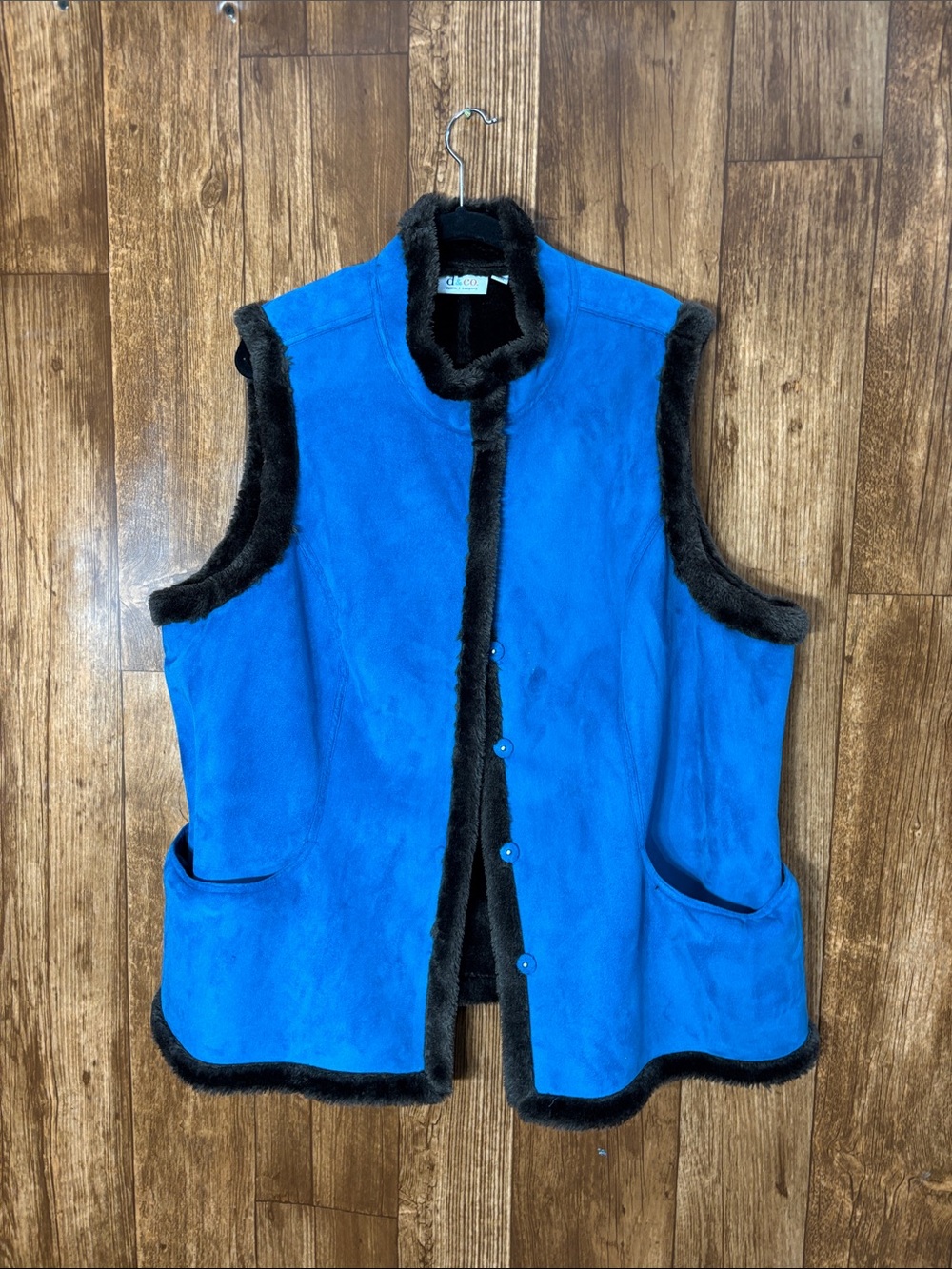 d&co Men's Blue Faux-Shearling Trim Vest